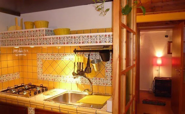 *** Bed & Breakfast Appartamento Viadelduomo Naples Italy